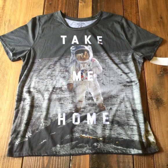 Tops - 🎄5/$25🎄”TAKE ME HOME" Graphic Tee